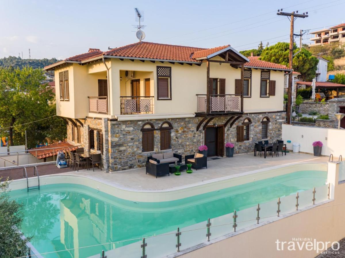 Villa Artemis By Rentalspro - Nikiti Halkidiki Exterior foto