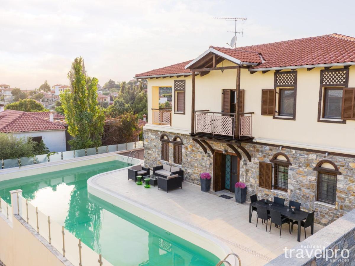 Villa Artemis By Rentalspro - Nikiti Halkidiki Exterior foto