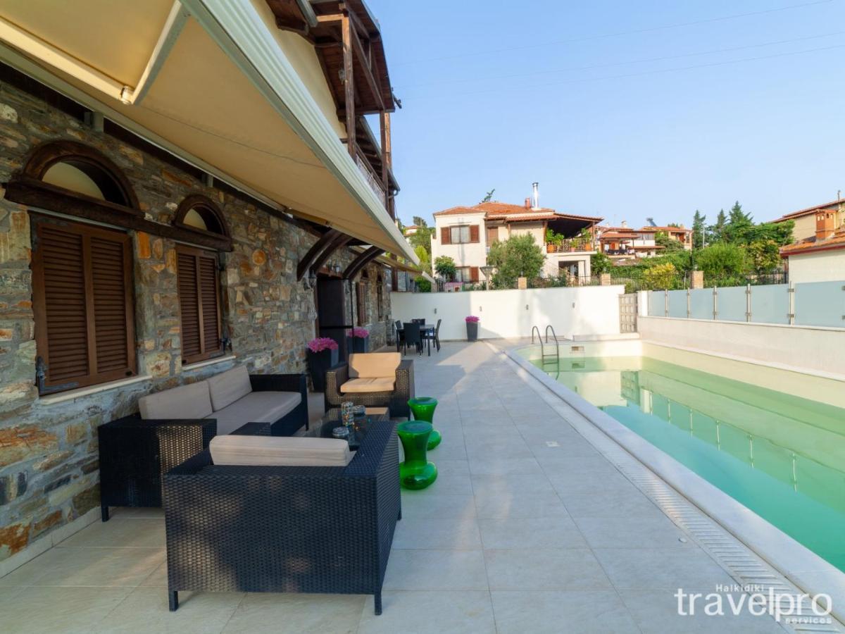 Villa Artemis By Rentalspro - Nikiti Halkidiki Exterior foto